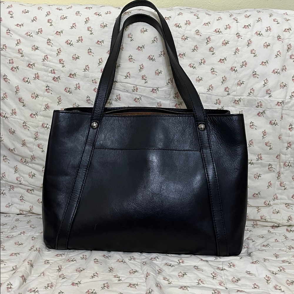 Patricia Nash Beautiful Black Shoulder Bag